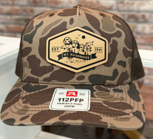 Load image into Gallery viewer, Mt Rushmore Leather Hat
