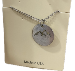 Cutout Mnt Earrings