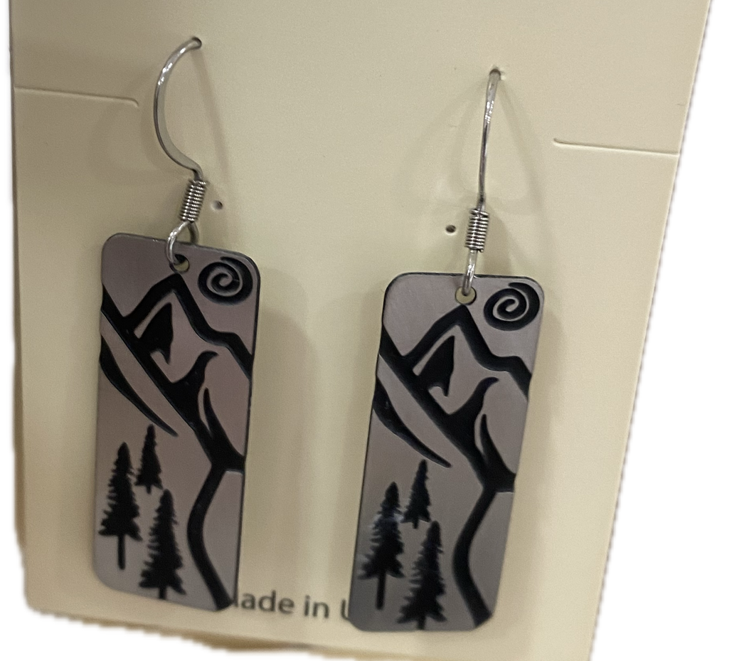 Dangle Trail Earring